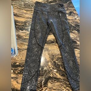 Black speckled 28” size 4 Zyia leggings